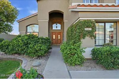 1819 E Catamaran Drive, Gilbert, AZ 85234 - Photo 7