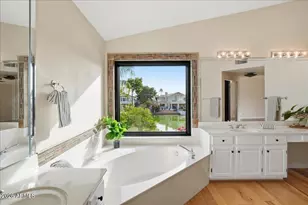 1819 E Catamaran Dr, Gilbert, AZ 85234 - Photo 59