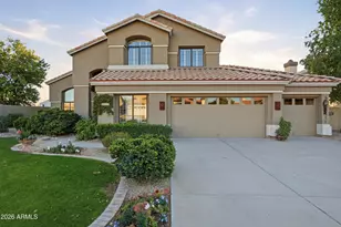 1819 E Catamaran Dr, Gilbert, AZ 85234 - Photo 9