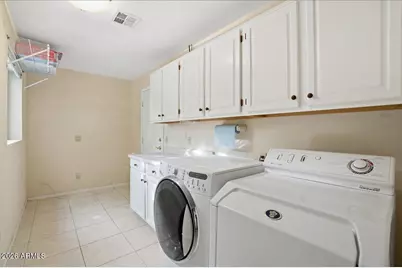 1819 E Catamaran Drive, Gilbert, AZ 85234 - Photo 43