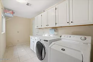 1819 E Catamaran Dr, Gilbert, AZ 85234 - Photo 43