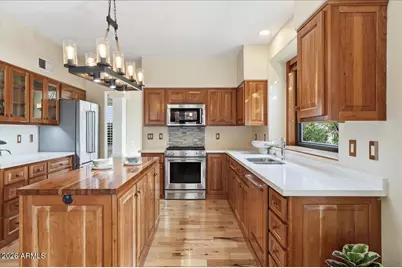 1819 E Catamaran Drive, Gilbert, AZ 85234 - Photo 21