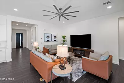 26205 N 106th Drive, Peoria, AZ 85383 - Photo 5