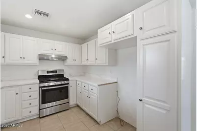 2934 E Shangri La Road, Phoenix, AZ 85028 - Photo 27