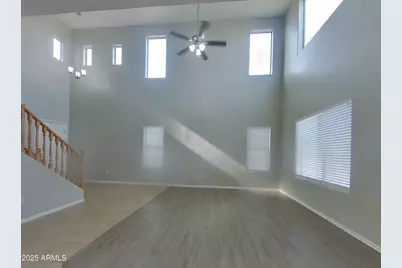 17244 W Maui Lane, Surprise, AZ 85388 - Photo 3