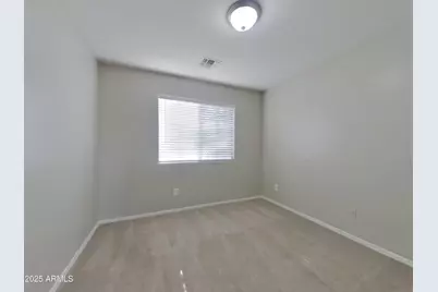 17244 W Maui Lane, Surprise, AZ 85388 - Photo 11