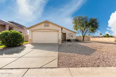 929 E Saragosa Street, Chandler, AZ 85225 - Photo 1