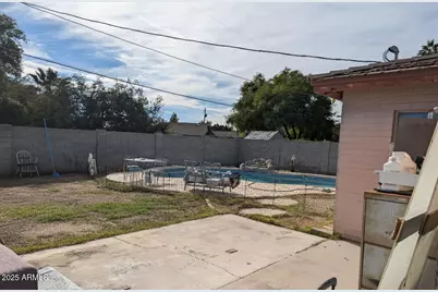 4421 E Glenrosa Avenue, Phoenix, AZ 85018 - Photo 11