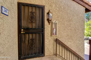 7557 N Dreamy Draw Dr, Phoenix, AZ 85020 - Photo 31