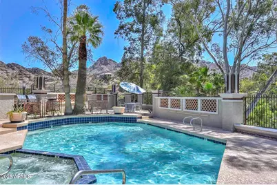 7557 N Dreamy Draw Drive #240, Phoenix, AZ 85020 - Photo 11