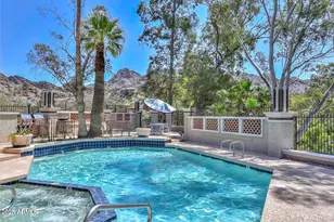 7557 N Dreamy Draw Dr, Phoenix, AZ 85020 - Photo 11