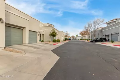 295 N Rural Road #162, Chandler, AZ 85226 - Photo 3