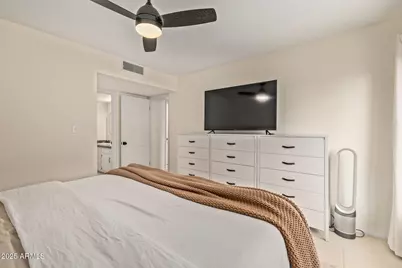 8649 E Royal Palm Road #232, Scottsdale, AZ 85258 - Photo 9