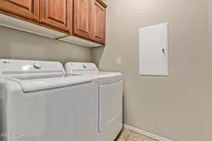 2662 S Springwood Blvd, Mesa, AZ 85209 - Photo 23