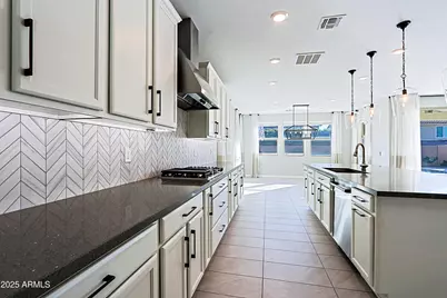 7453 W Maya Way, Peoria, AZ 85383 - Photo 11