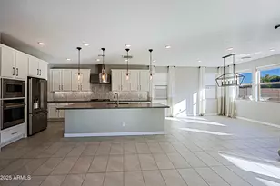 7453 W Maya Way, Peoria, AZ 85383 - Photo 5