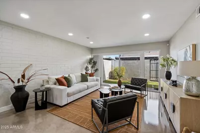 1450 E Bethany Home Road #8, Phoenix, AZ 85014 - Photo 9