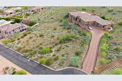 2707 E Gelding Drive #34, Phoenix, AZ 85032 - Photo 5