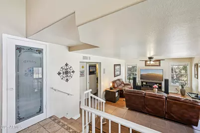 8362 W Michelle Drive, Peoria, AZ 85382 - Photo 7