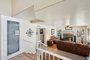 8362 W Michelle Dr, Peoria, AZ 85382 - Photo 7