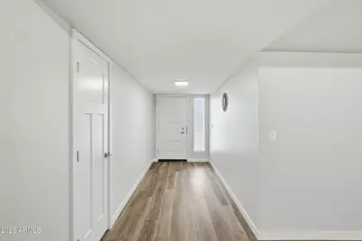 836 W Laguna Azul Avenue, Mesa, AZ 85210 - Photo 5