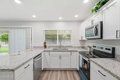 836 W Laguna Azul Avenue, Mesa, AZ 85210 - Photo 13