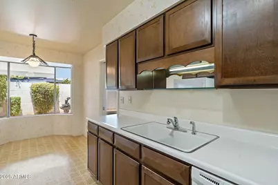 7706 E Chaparral Road, Scottsdale, AZ 85250 - Photo 9