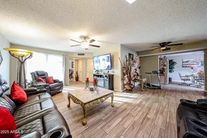 17447 N 99th Drive, Sun City, AZ 85373 - Photo 7