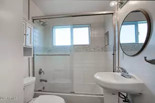 1320 E Palo Verde Dr, Phoenix, AZ 85014 - Photo 19