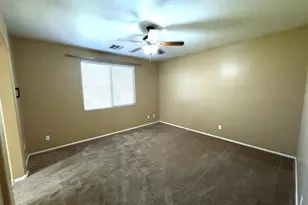 19078 N Lariat Rd, Maricopa, AZ 85138 - Photo 11