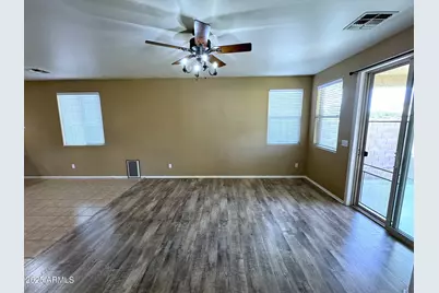 19078 N Lariat Road, Maricopa, AZ 85138 - Photo 11