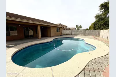 2538 W Maldonado Road, Phoenix, AZ 85041 - Photo 29