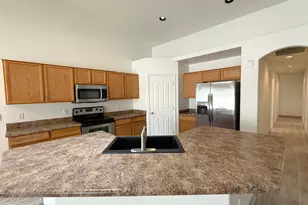 2538 W Maldonado Rd, Phoenix, AZ 85041 - Photo 9