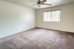 2538 W Maldonado Rd, Phoenix, AZ 85041 - Photo 11