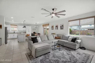 32209 N Daylight Dr, San Tan Valley, AZ 85144 - Photo 5