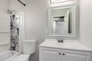 16225 N 30th St, Phoenix, AZ 85032 - Photo 9