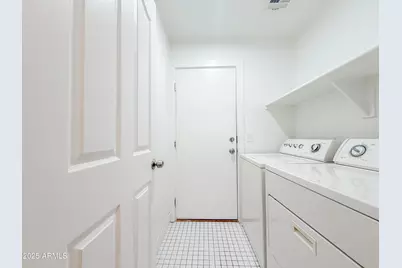 164 W Commerce Court, Gilbert, AZ 85233 - Photo 7