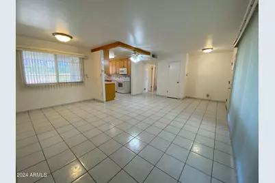 10651 W Connecticut Avenue, Sun City, AZ 85351 - Photo 7