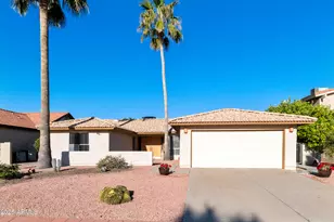 26034 S Brentwood Dr, Sun Lakes, AZ 85248 - Photo 5