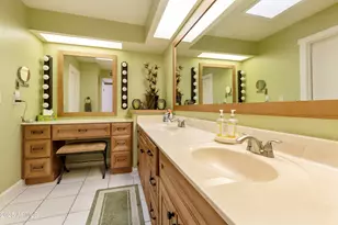 26034 S Brentwood Dr, Sun Lakes, AZ 85248 - Photo 27