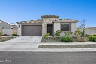 17877 W Thistle Landing Dr, Goodyear, AZ 85338 - Photo 1
