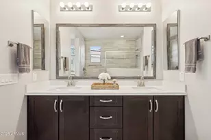 17877 W Thistle Landing Dr, Goodyear, AZ 85338 - Photo 23