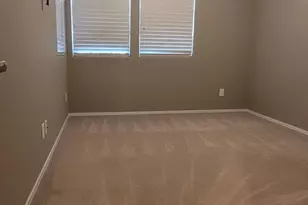 32273 N 127th Ln, Peoria, AZ 85383 - Photo 9