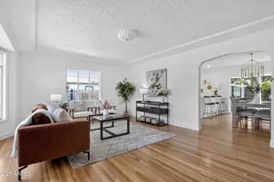 1426 S Grandview Dr, Tempe, AZ 85281 - Photo 7