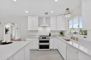 1426 S Grandview Dr, Tempe, AZ 85281 - Photo 3