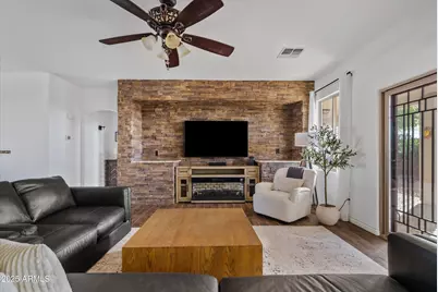 3201 E Gleneagle Drive, Chandler, AZ 85249 - Photo 3