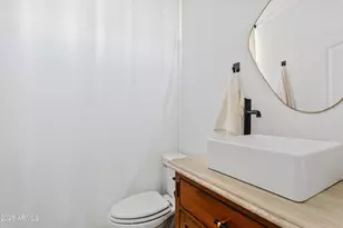 3201 E Gleneagle Dr, Chandler, AZ 85249 - Photo 11