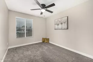 2011 N 51st Dr, Phoenix, AZ 85035 - Photo 21