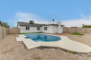 2011 N 51st Dr, Phoenix, AZ 85035 - Photo 27