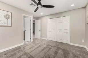 2011 N 51st Dr, Phoenix, AZ 85035 - Photo 17